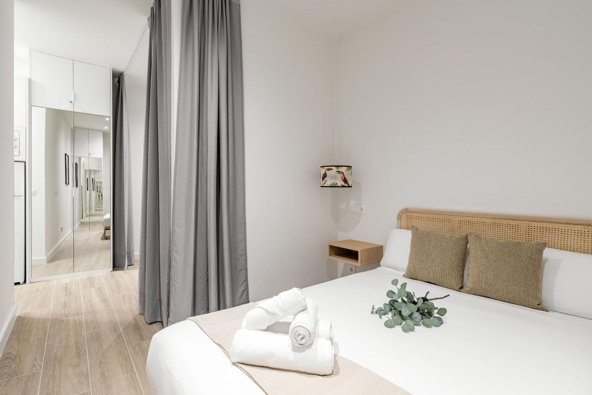 Charming Madrid Castilla エクステリア 写真