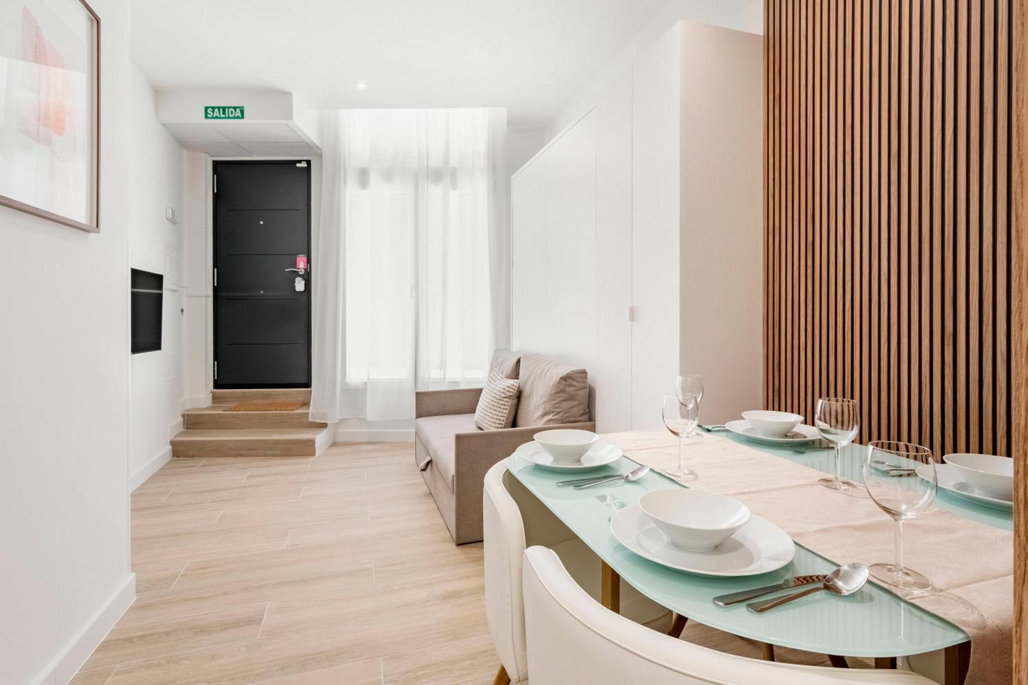 Charming Madrid Castilla エクステリア 写真
