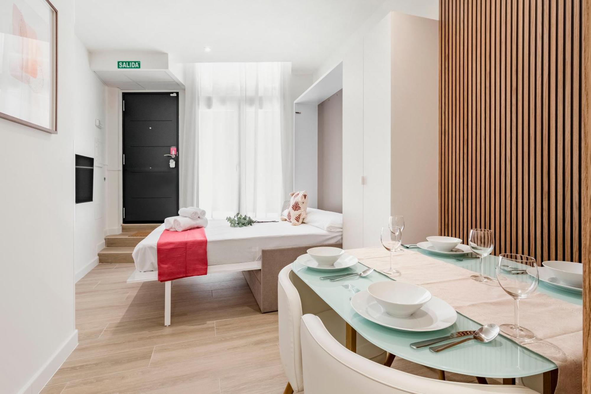 Charming Madrid Castilla エクステリア 写真
